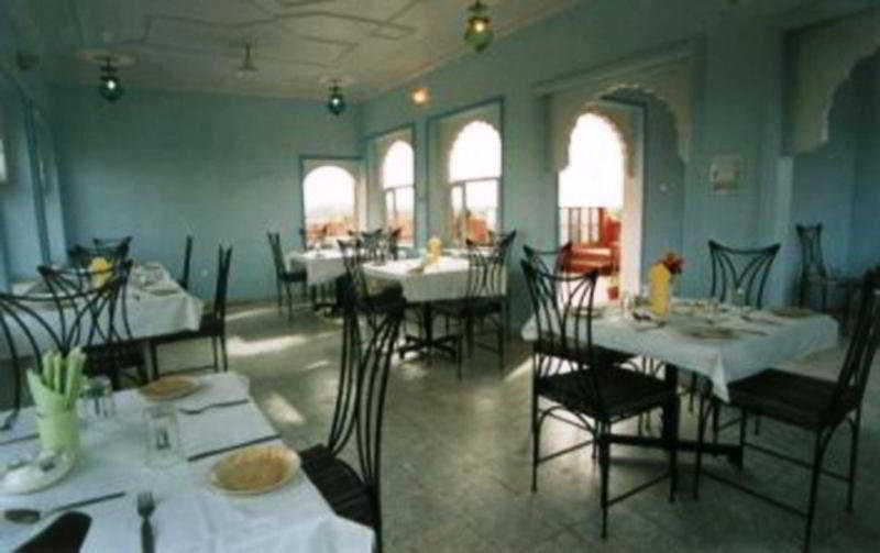 Hotel Harasar Haveli Биканер Экстерьер фото