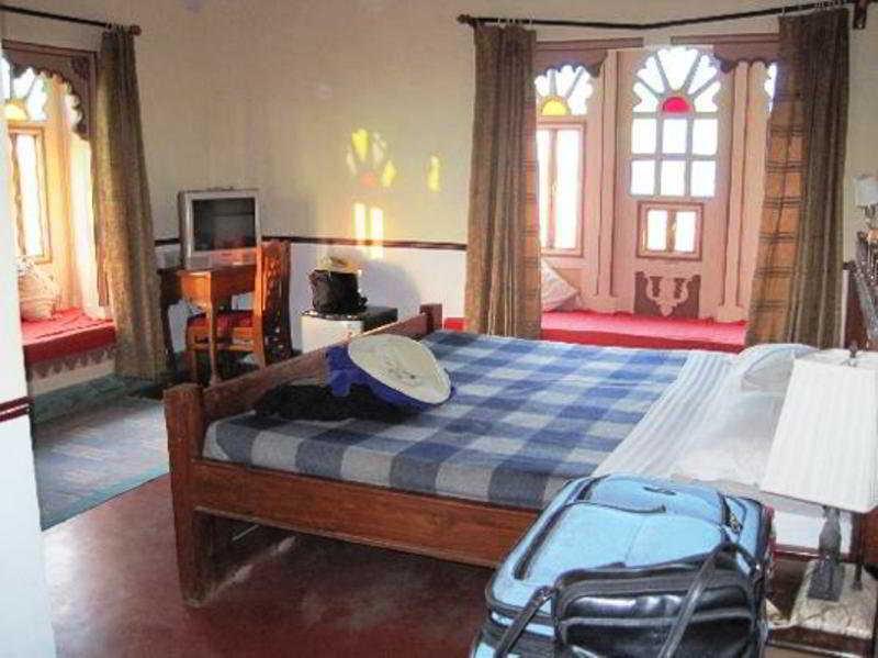 Hotel Harasar Haveli Биканер Экстерьер фото