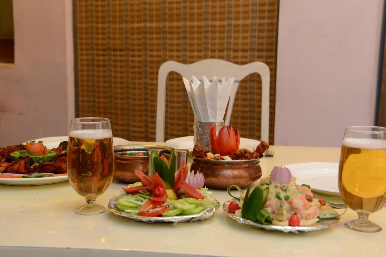 Hotel Harasar Haveli Биканер Экстерьер фото