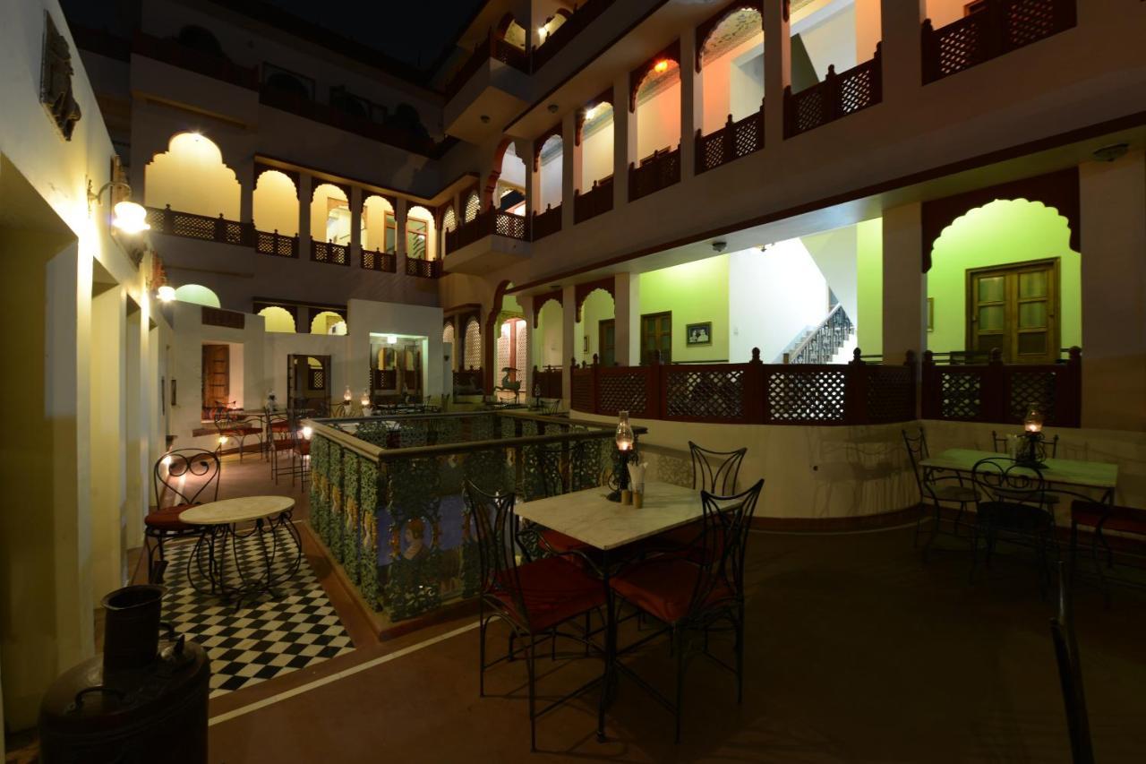 Hotel Harasar Haveli Биканер Экстерьер фото