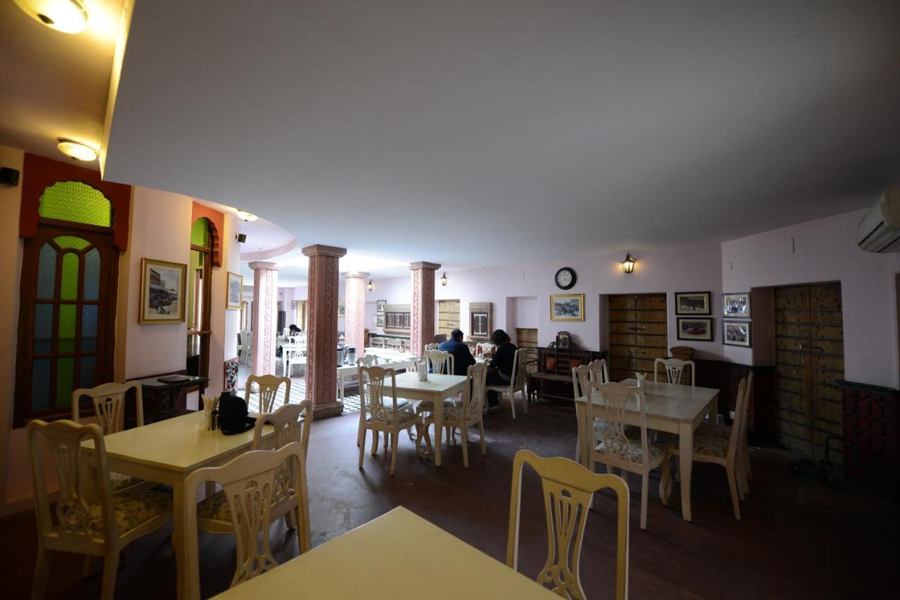 Hotel Harasar Haveli Биканер Экстерьер фото