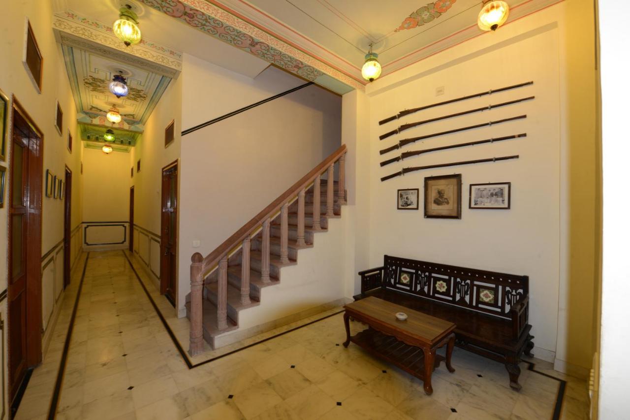 Hotel Harasar Haveli Биканер Экстерьер фото