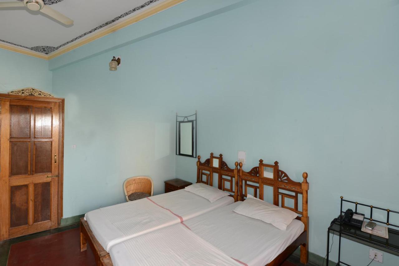 Hotel Harasar Haveli Биканер Экстерьер фото